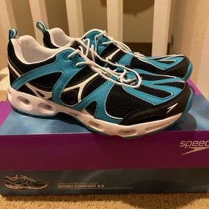 SPEEDO WOMENS HYDRO COMFORT SNEAKERS